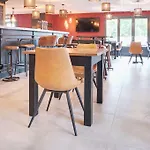 Kyriad Lille Est - 3*