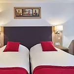 Kyriad Lille Est - Hotel