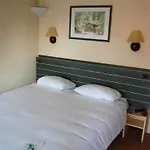 Kyriad Lille Est -