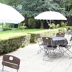 Kyriad Lille Est - 3* Hem