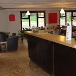 Kyriad Lille Est - 3* Hem
