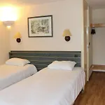 Kyriad Lille Est - Hotel Hem