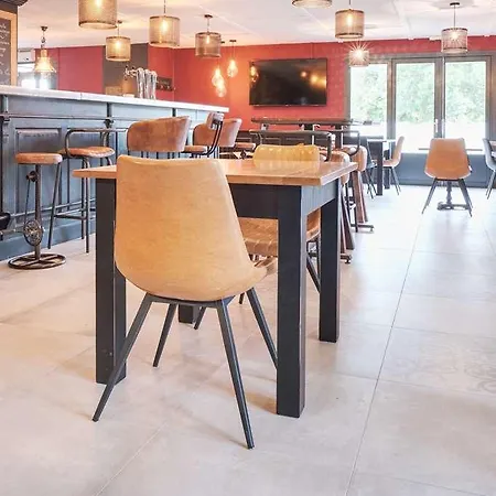 Kyriad Lille Est - 3*