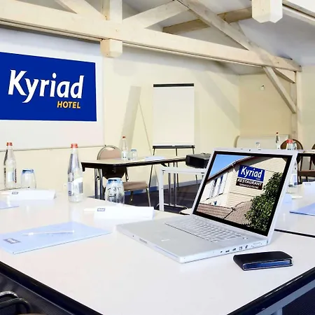 Hotel Kyriad Lille Est -