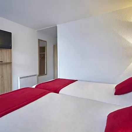 Kyriad Lille Est - Hotel