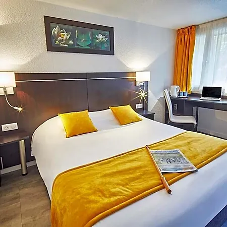 Kyriad Lille Est - 3* Hem