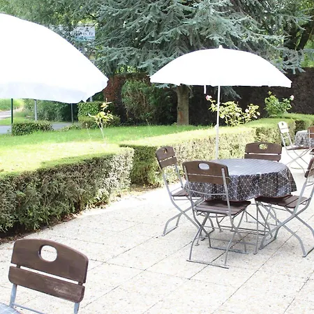 Kyriad Lille Est - 3* Hem