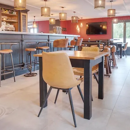 Kyriad Lille Est - Hotel Hem