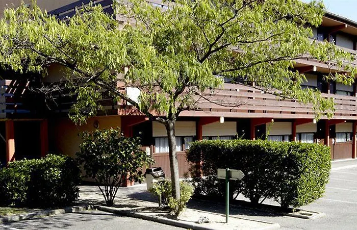 Kyriad Lille Est - Hotel Hem