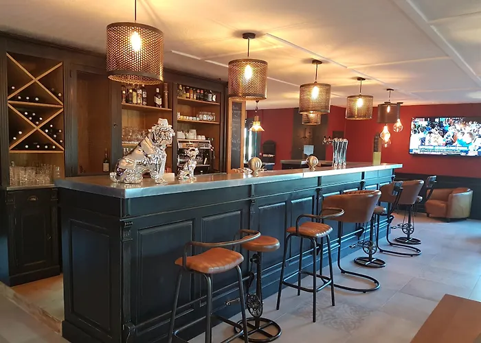 Kyriad Lille Est - 3* Hem