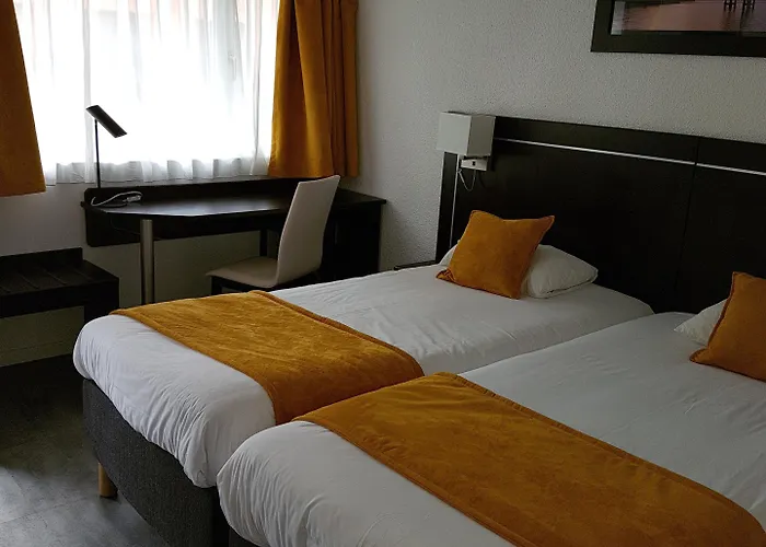 Kyriad Lille Est - Hotel Hem