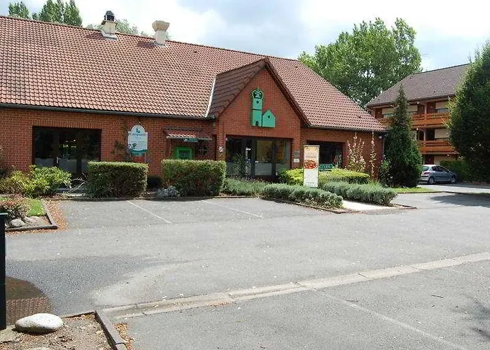 Kyriad Lille Est - Hotel